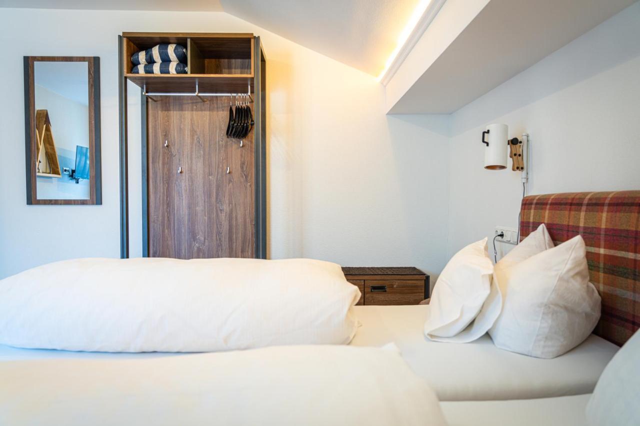 Hotel Jakob Fussen Bagian luar foto