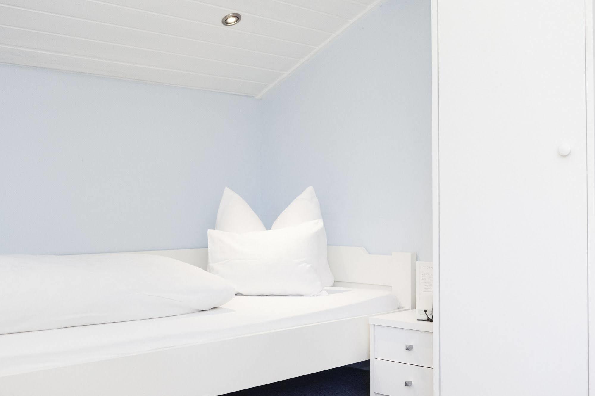 Hotel Jakob Fussen Bagian luar foto